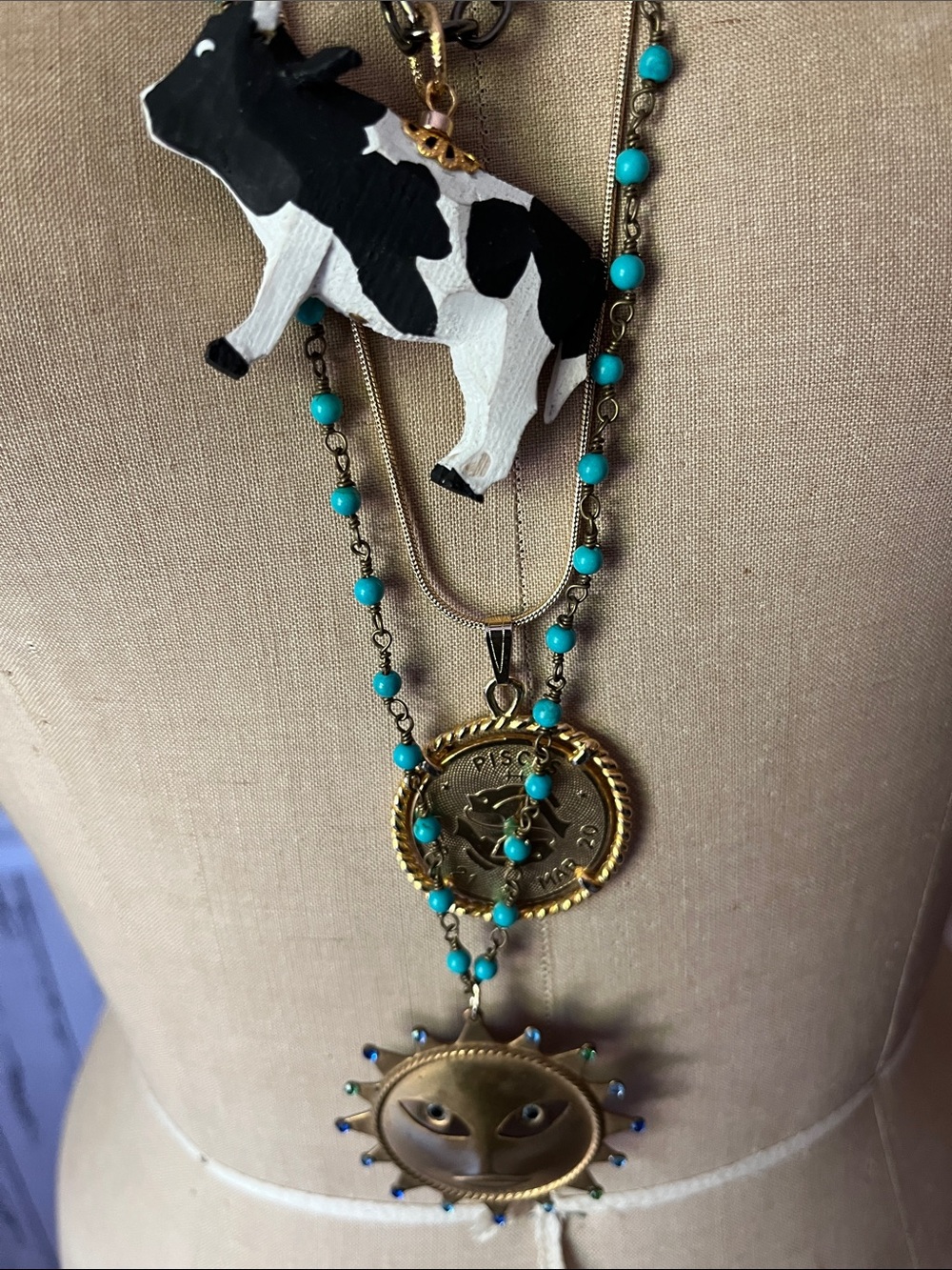 6 pieces jewelry 3 necklaces, 1 ring, 1 bracelet, 1 pr earrings